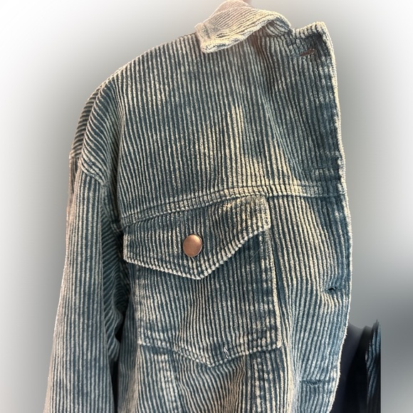 VICI Jacket - Picture 5 of 7